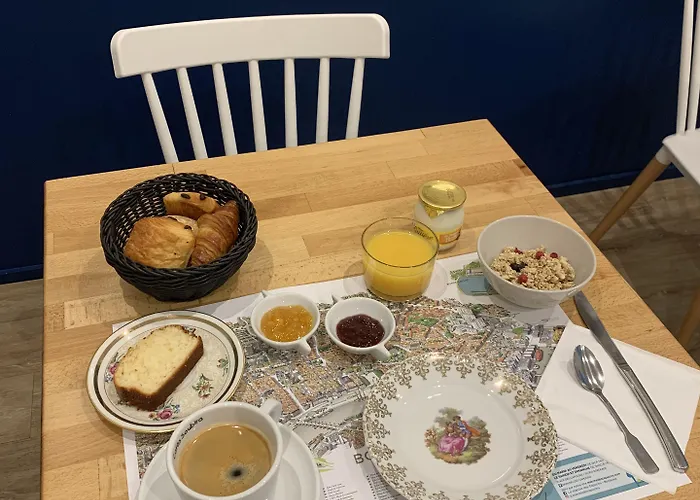 Du Theatre - Hypercentre Hotel 2*