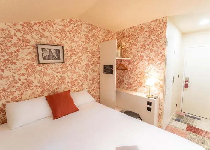 Du Theatre - Hypercentre Hotell 2*