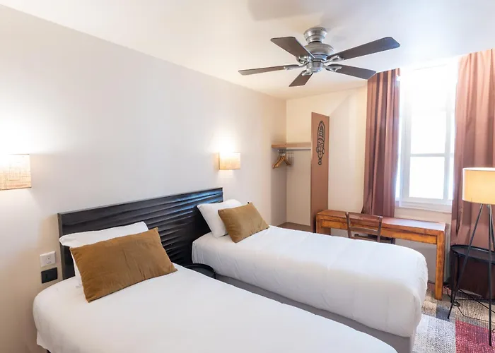 Du Theatre - Hypercentre Hotell 2*