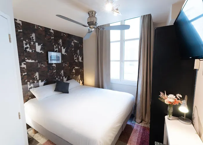 Du Theatre - Hypercentre Hotell 2*