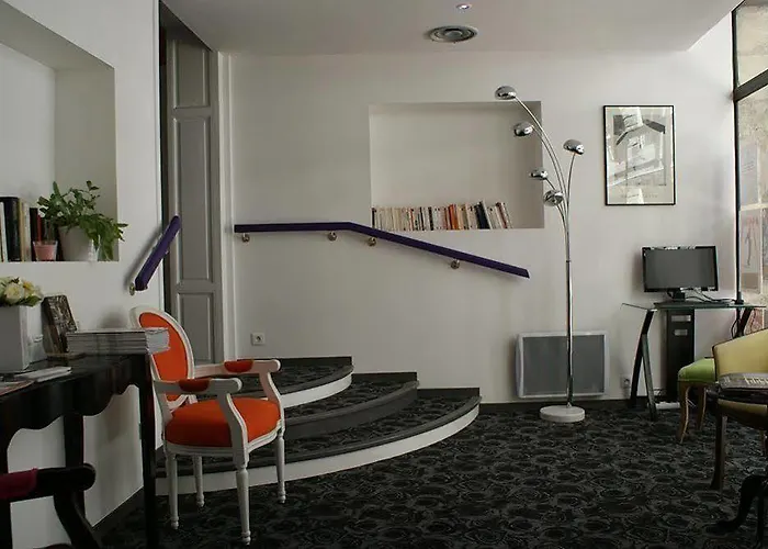 Du Theatre - Hypercentre Hotell 2*